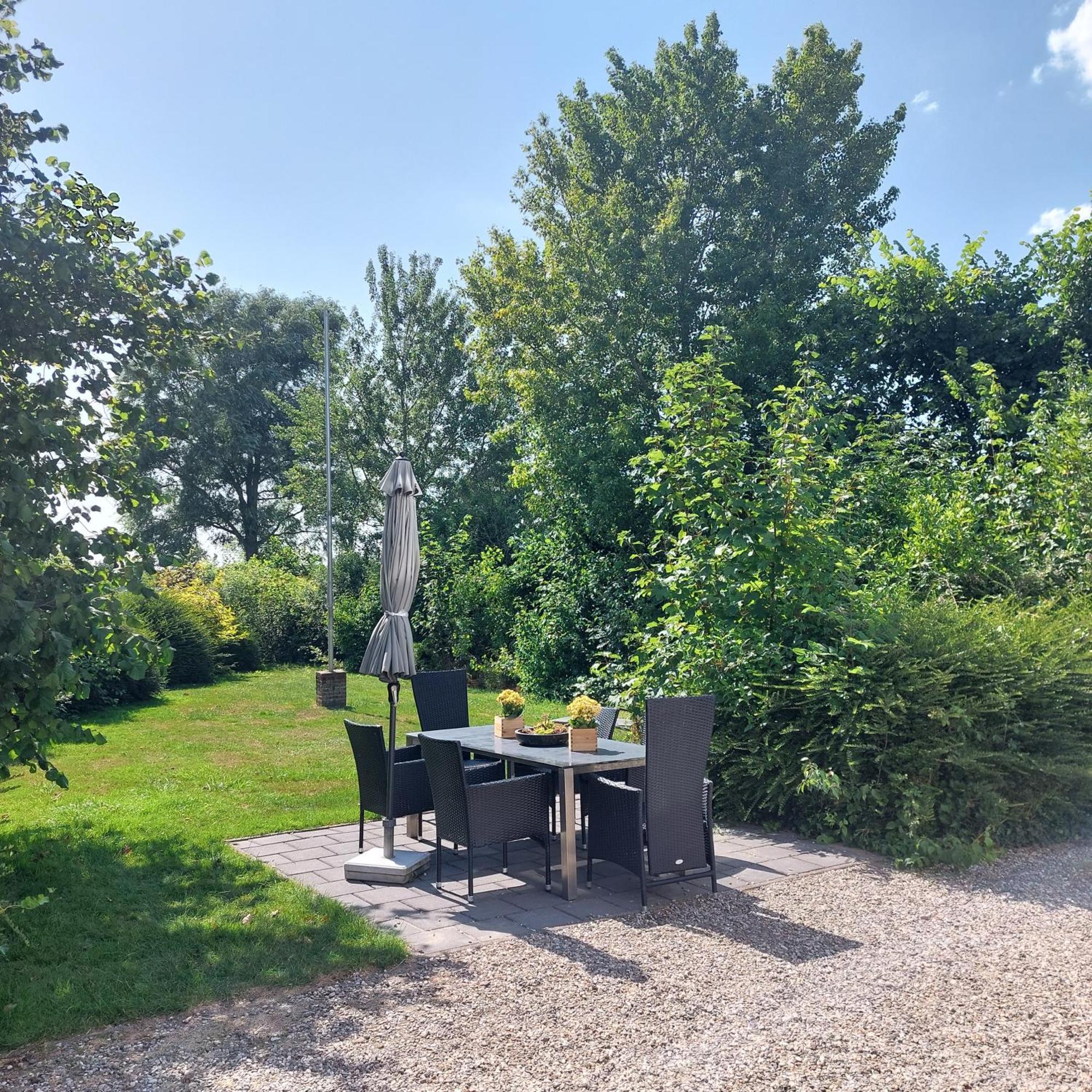 Hof Christina Vakantiewoningen Vrouwenpolder Kültér fotó